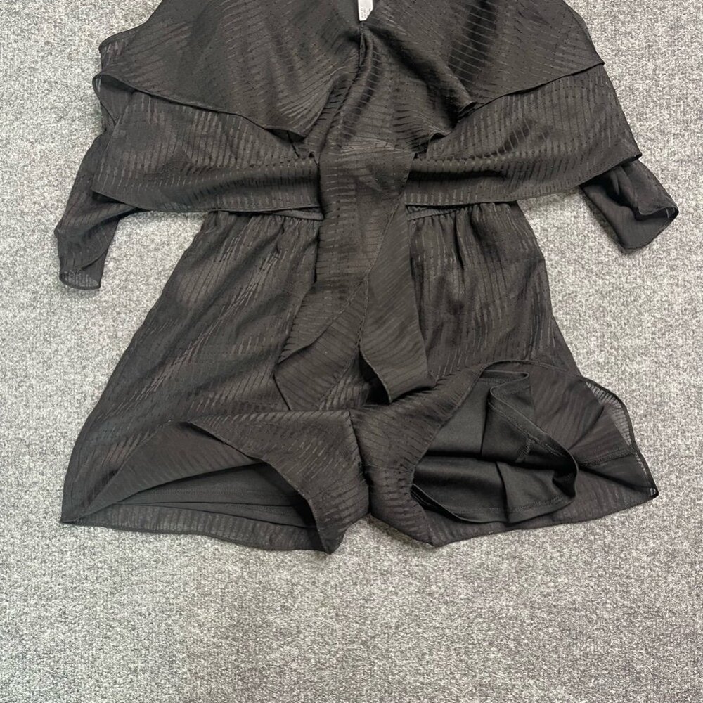 Leith Womens Romper Black Geometric Stripe Cold Shoulder V Neck Tie Front S - Picture 5 of 5